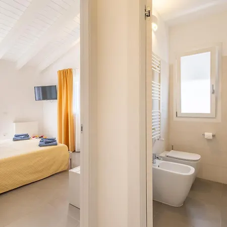 Bcolors Rooms, Selargius Is Corrias Guest house